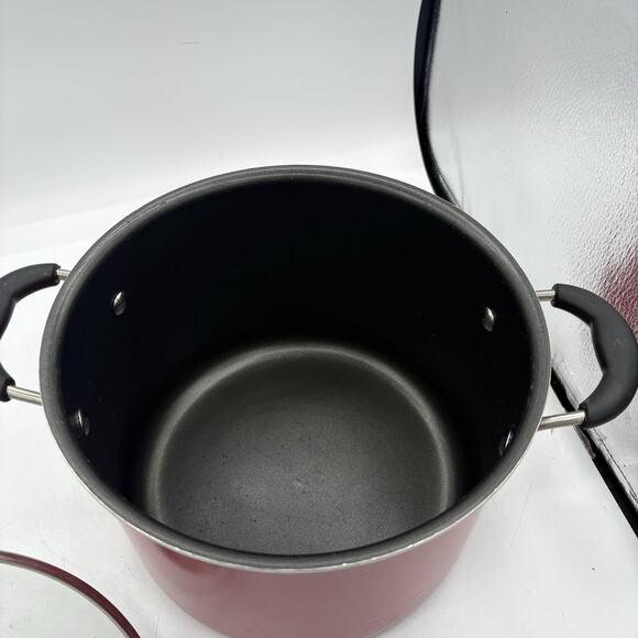 Cuisinart Stockpot 6 Quart Red 5566-22R with Glass Lid Cover Non-Stick - Picture 10 of 13